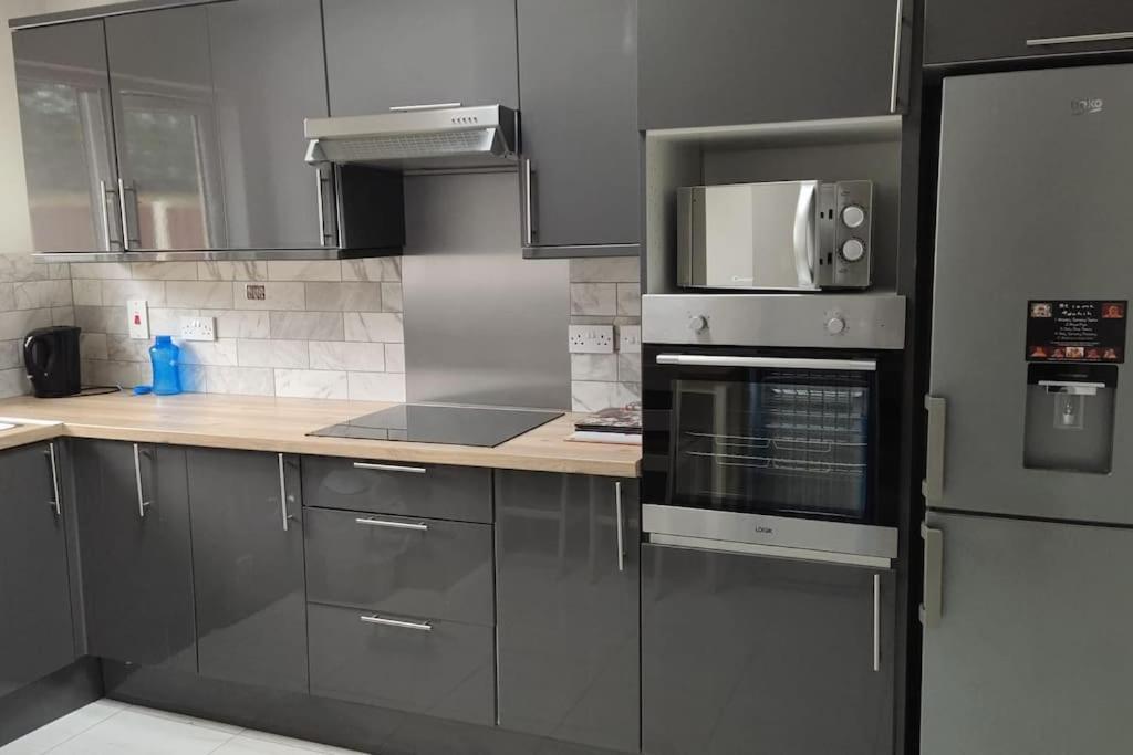 Studio With Private Kitchen Δουβλίνο Εξωτερικό φωτογραφία